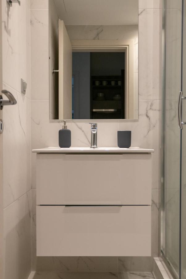 A14 Sunny & Chic 2Room Apartment Near Plaka & Parthenon 아테네 외부 사진