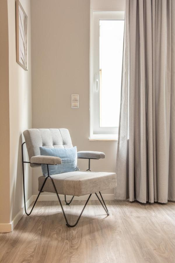 A14 Sunny & Chic 2Room Apartment Near Plaka & Parthenon 아테네 외부 사진